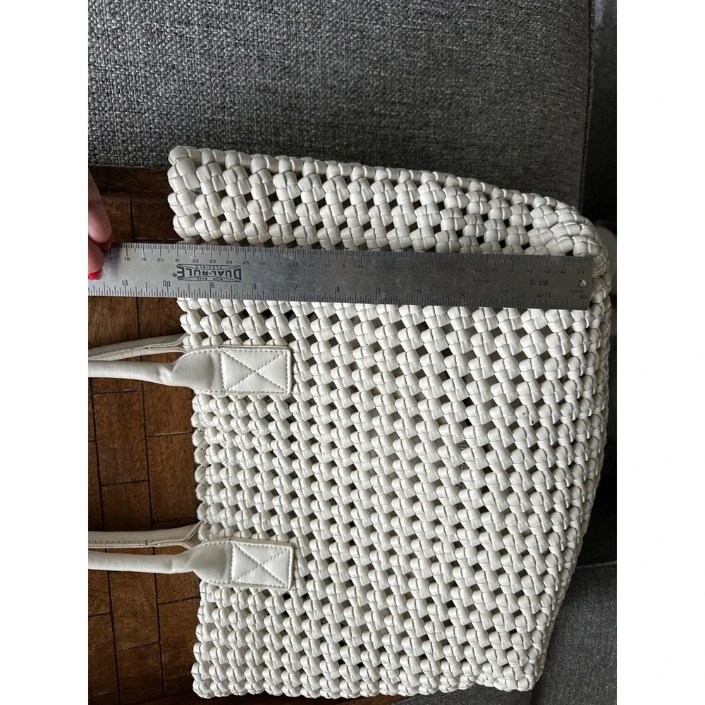 Sincerely Jules Woven Lattice Tote Bag Cream Off White Shoulder Bag with pouch